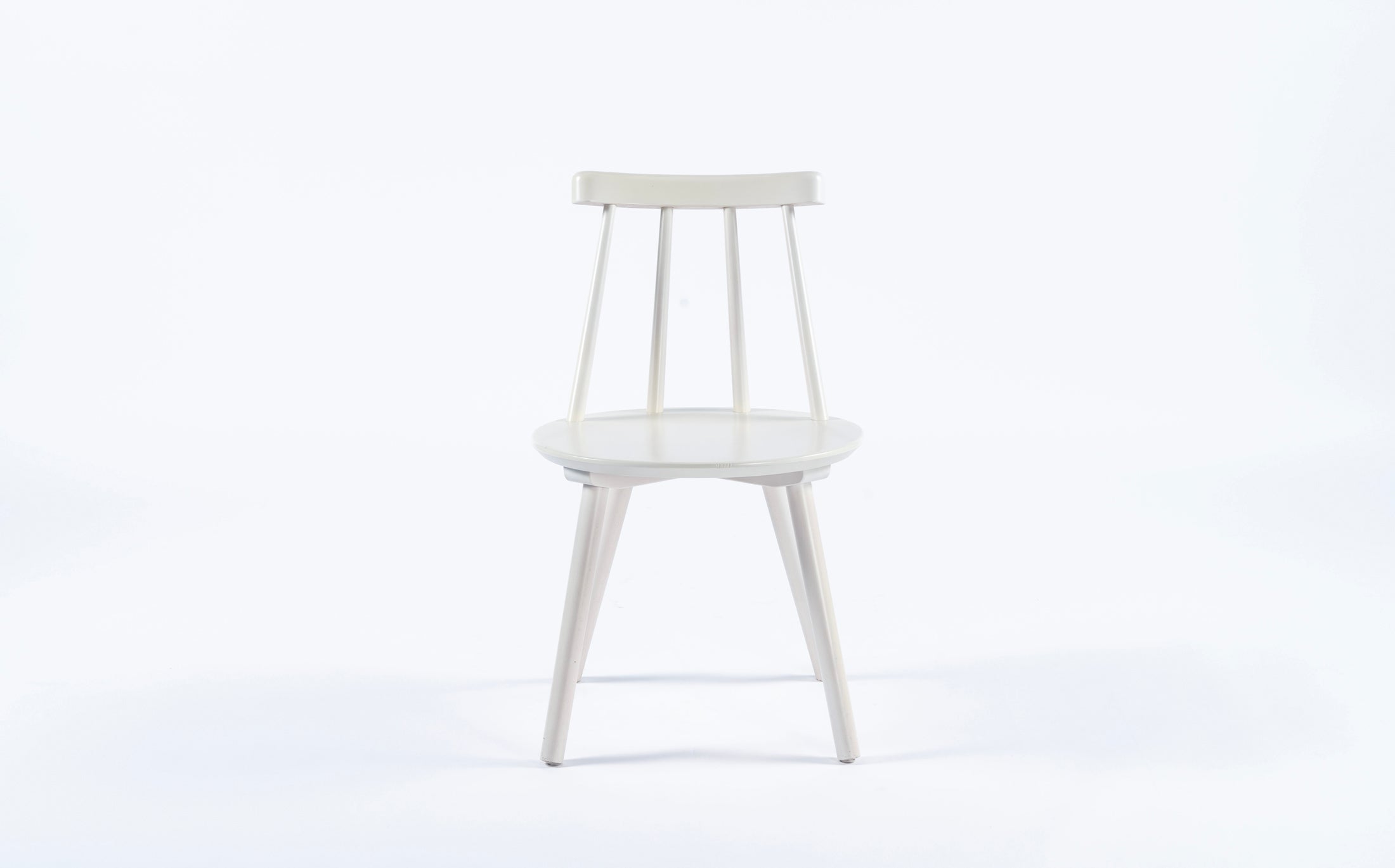 Dorf side chair -Beech White