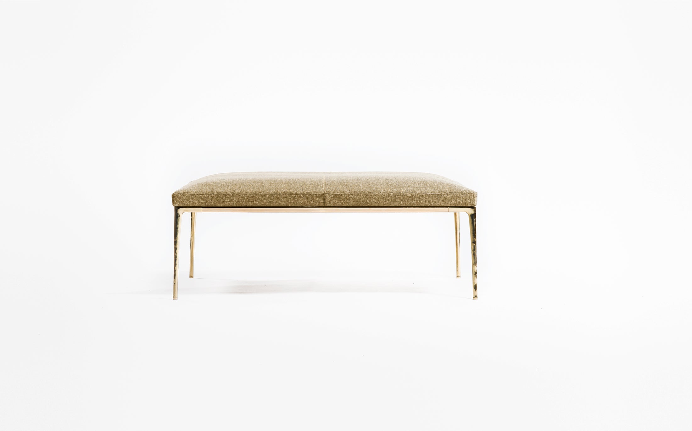 Kirin bench - Brass polish legs