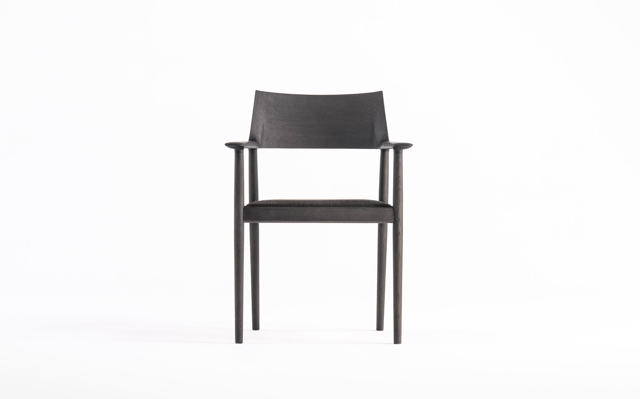 Falcon chair #Seat materials_fabric1 riff 07/78