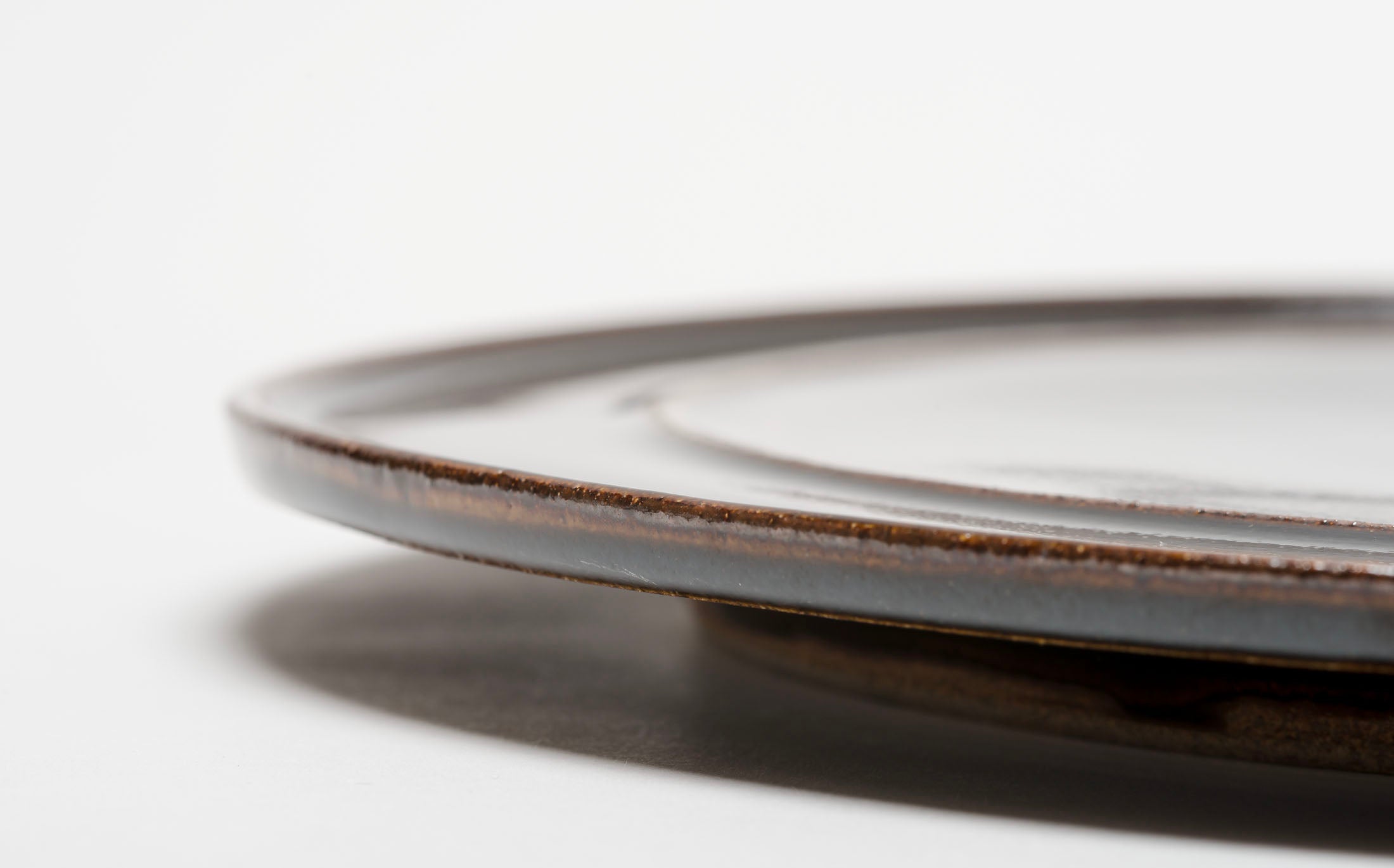 Hanamizuki - Ceramic Brown - Rim Plate