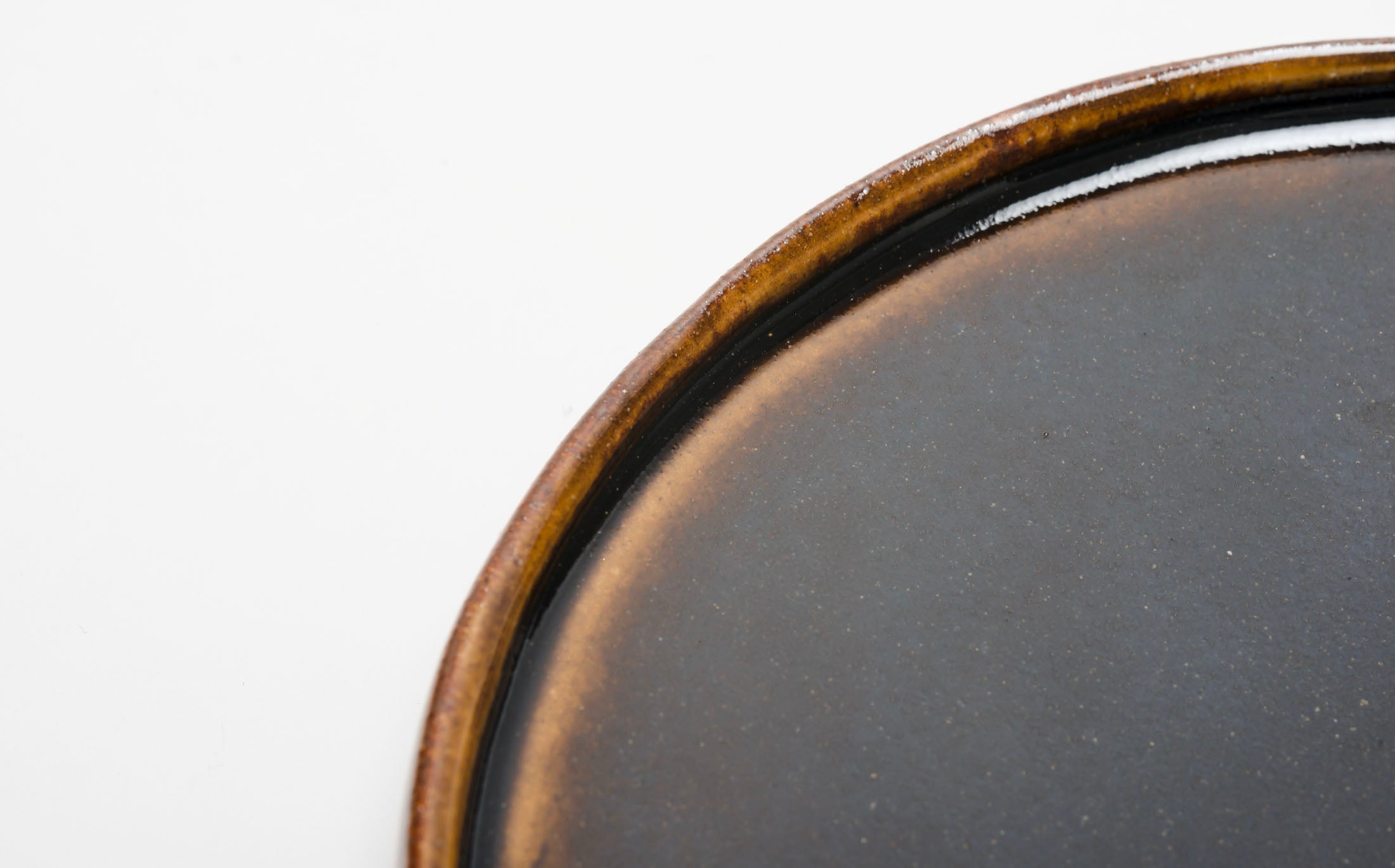 Hanamizuki - Ceramic Brown - Narrow Rim Plate