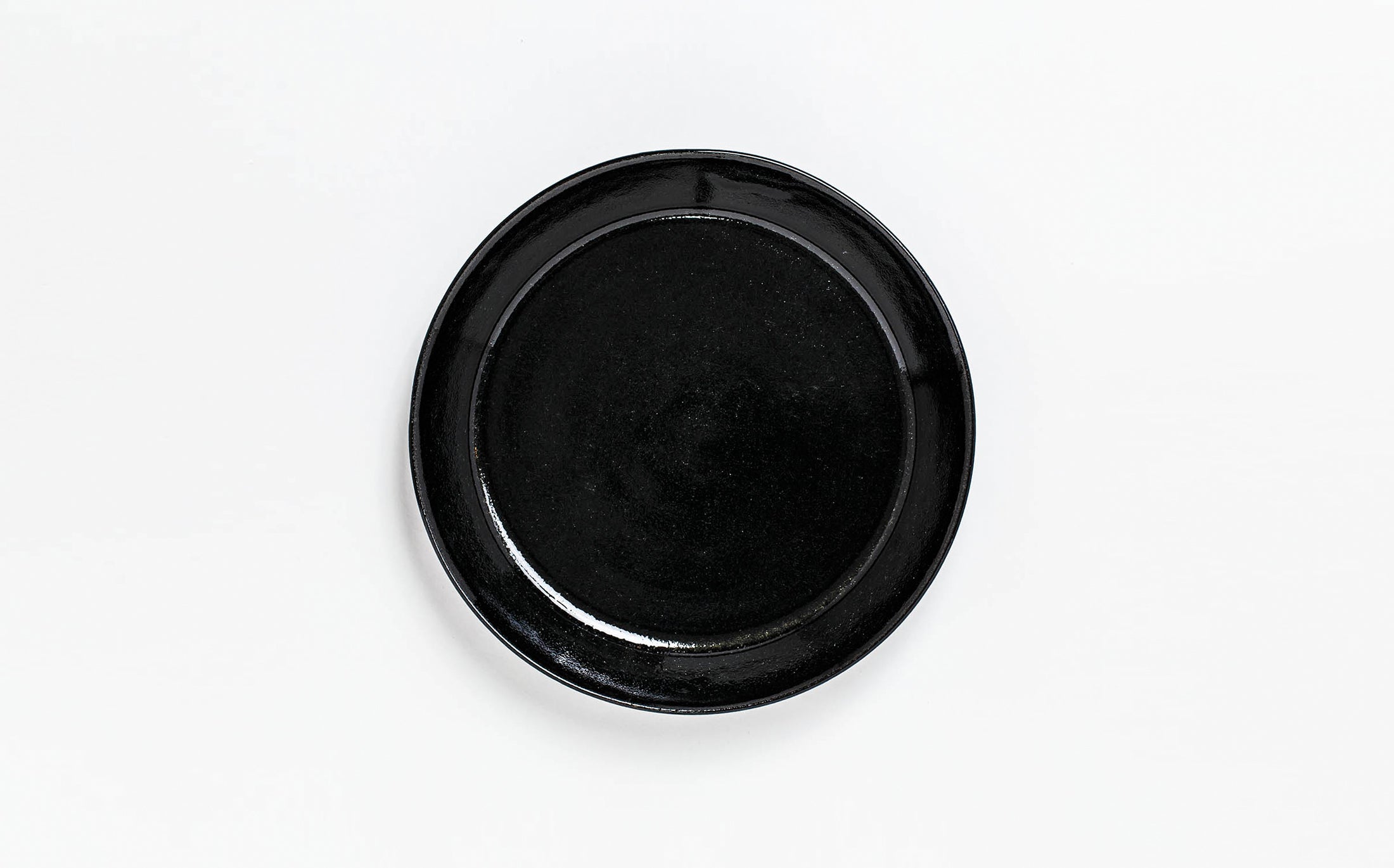 Hikari - Ceramic Black Zaffer - Round Plate