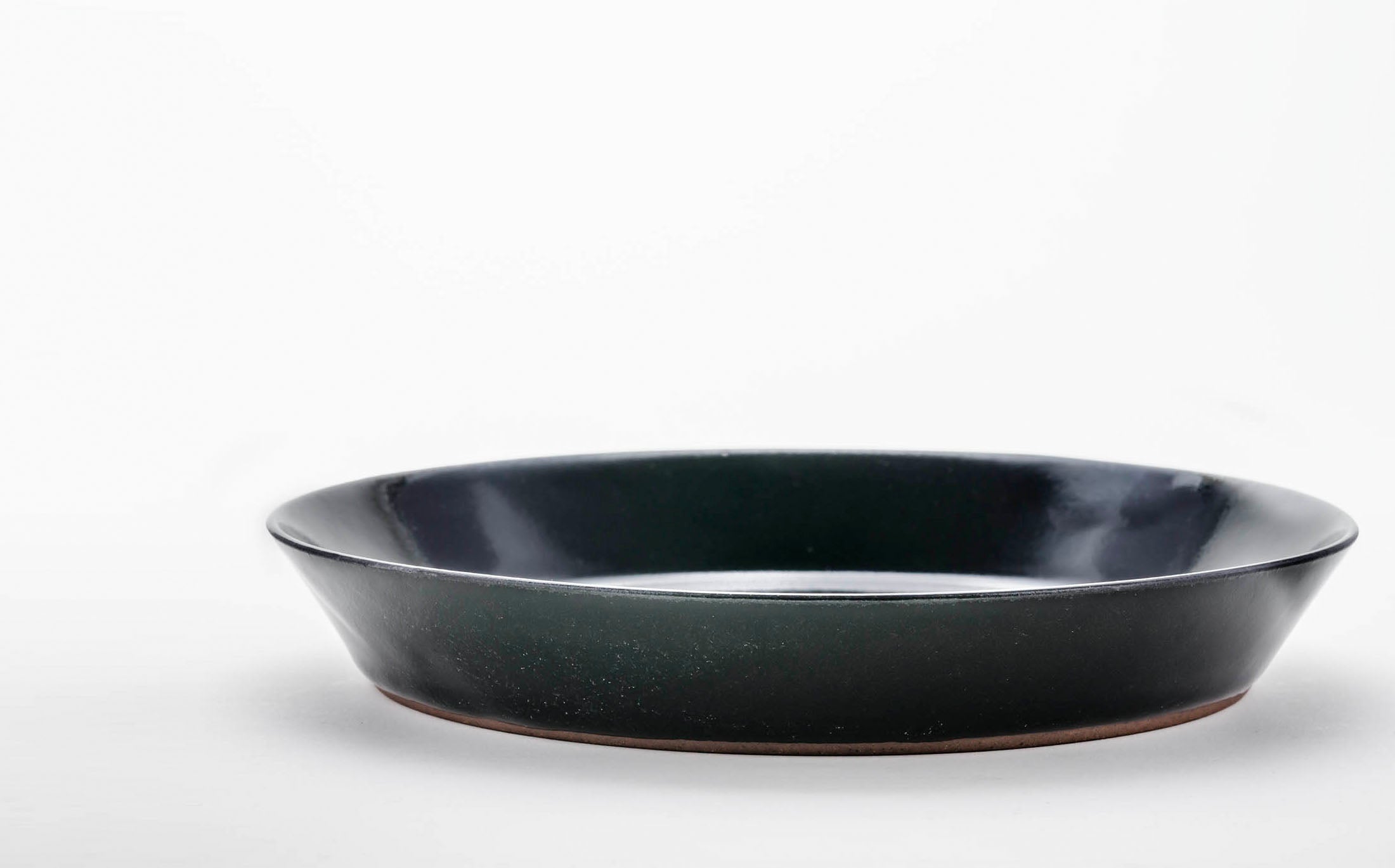 Hikari - Ceramic Black Zaffer - Round Plate