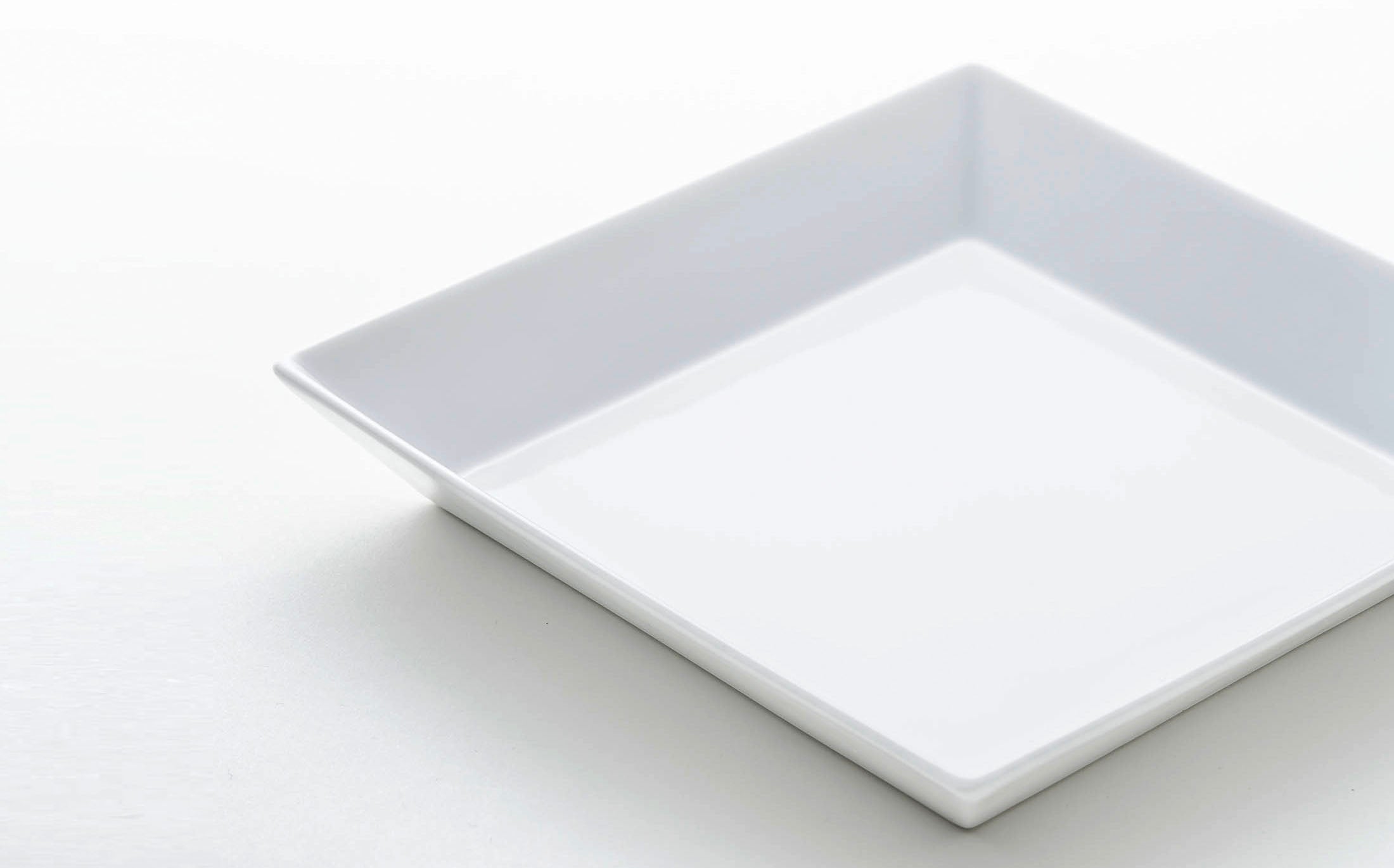 Hikari - Porcelain White - Square Plate