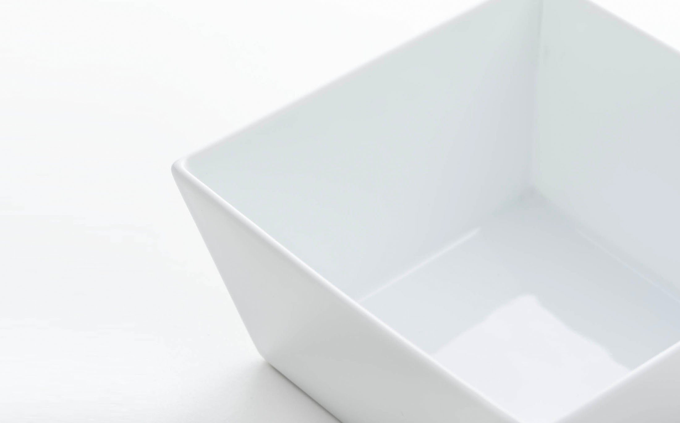 Hikari - Porcelain White - Square Bowl