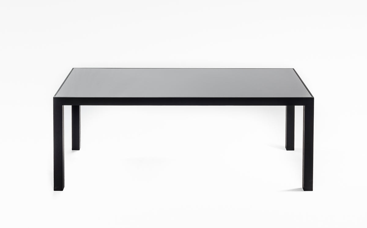 Horizontal Ruled Table Horizontal table - black glass