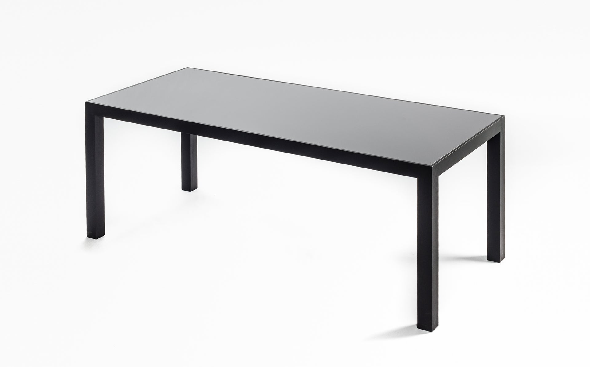 Horizontal table - black glass