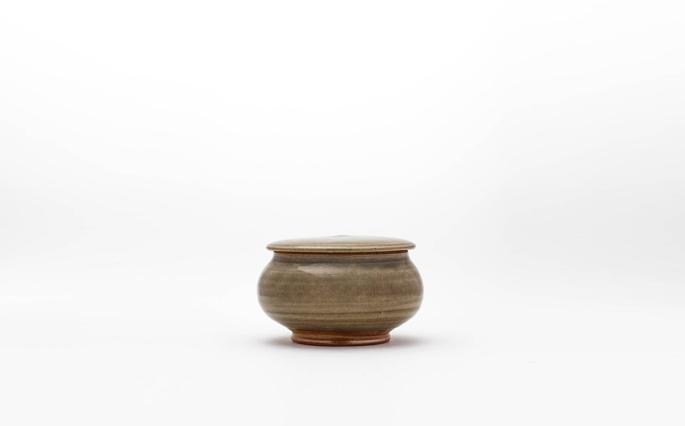 Iwami - Ceramic Green - Flat Pot with Lid size4