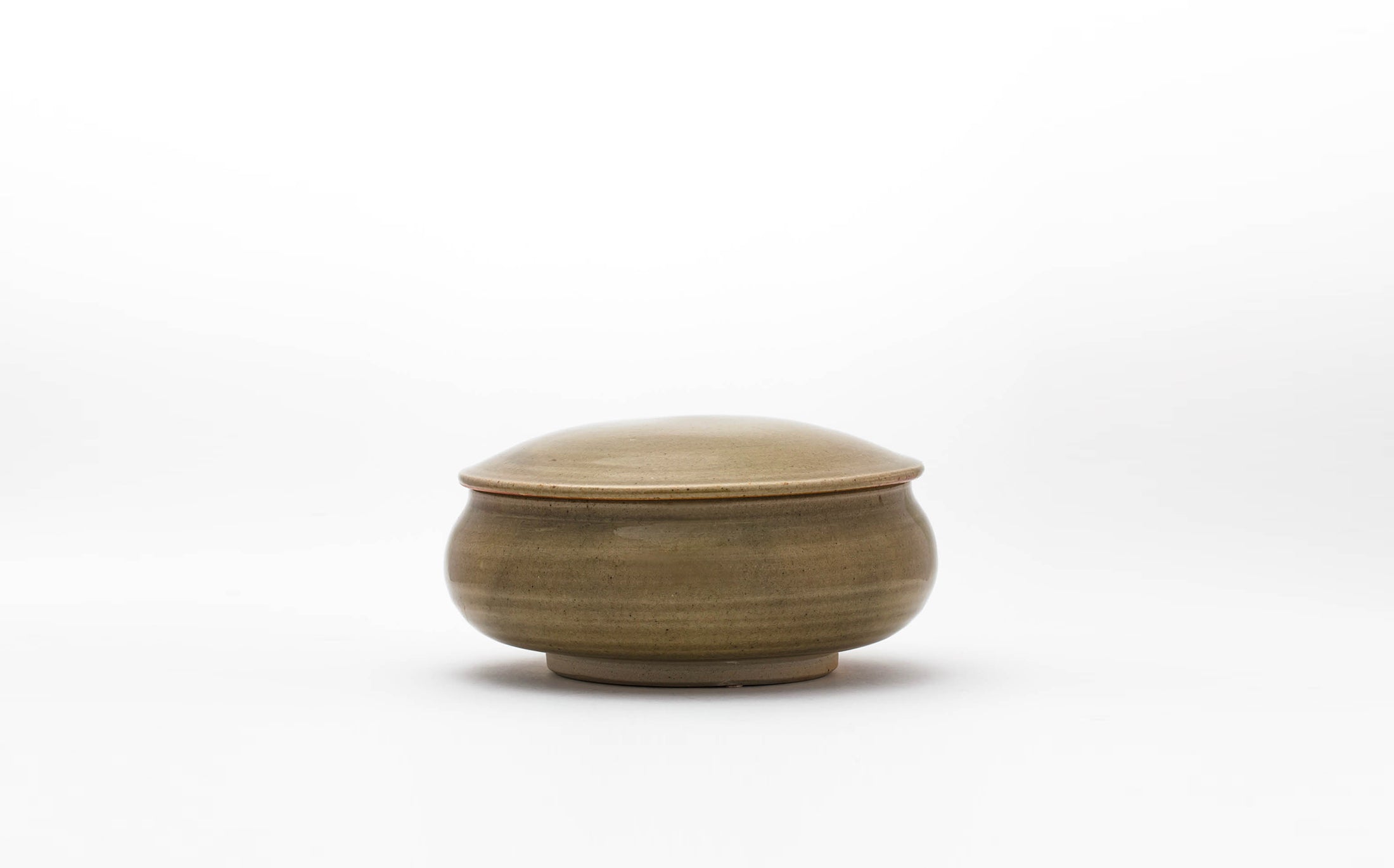 Iwami - Ceramic Green - Flat Pot with Lid size6