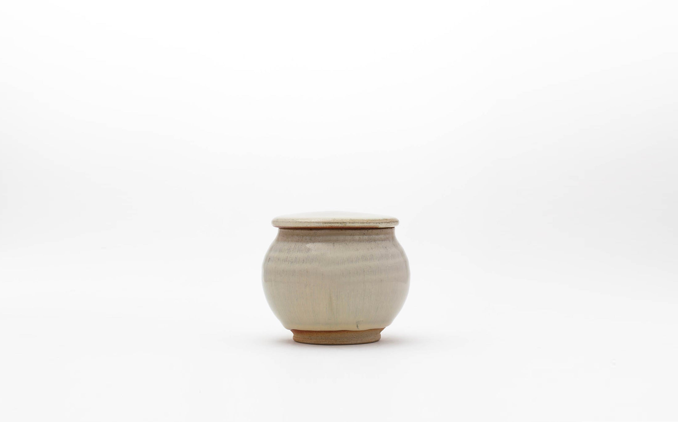 Iwami - Ceramic White - Pot with Lid size3