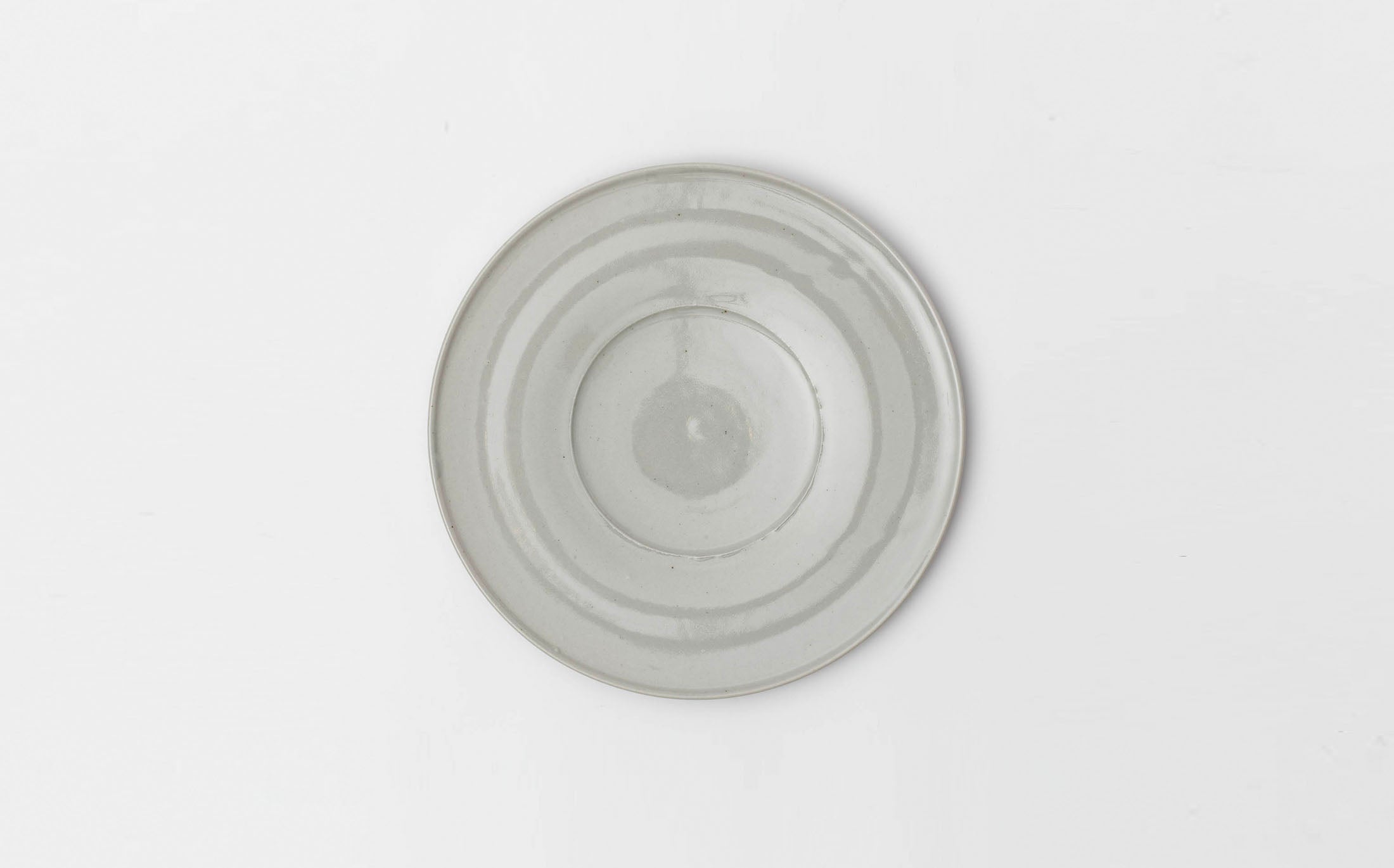Miyuki Koizumi - Ceramic White - Rim Plate M