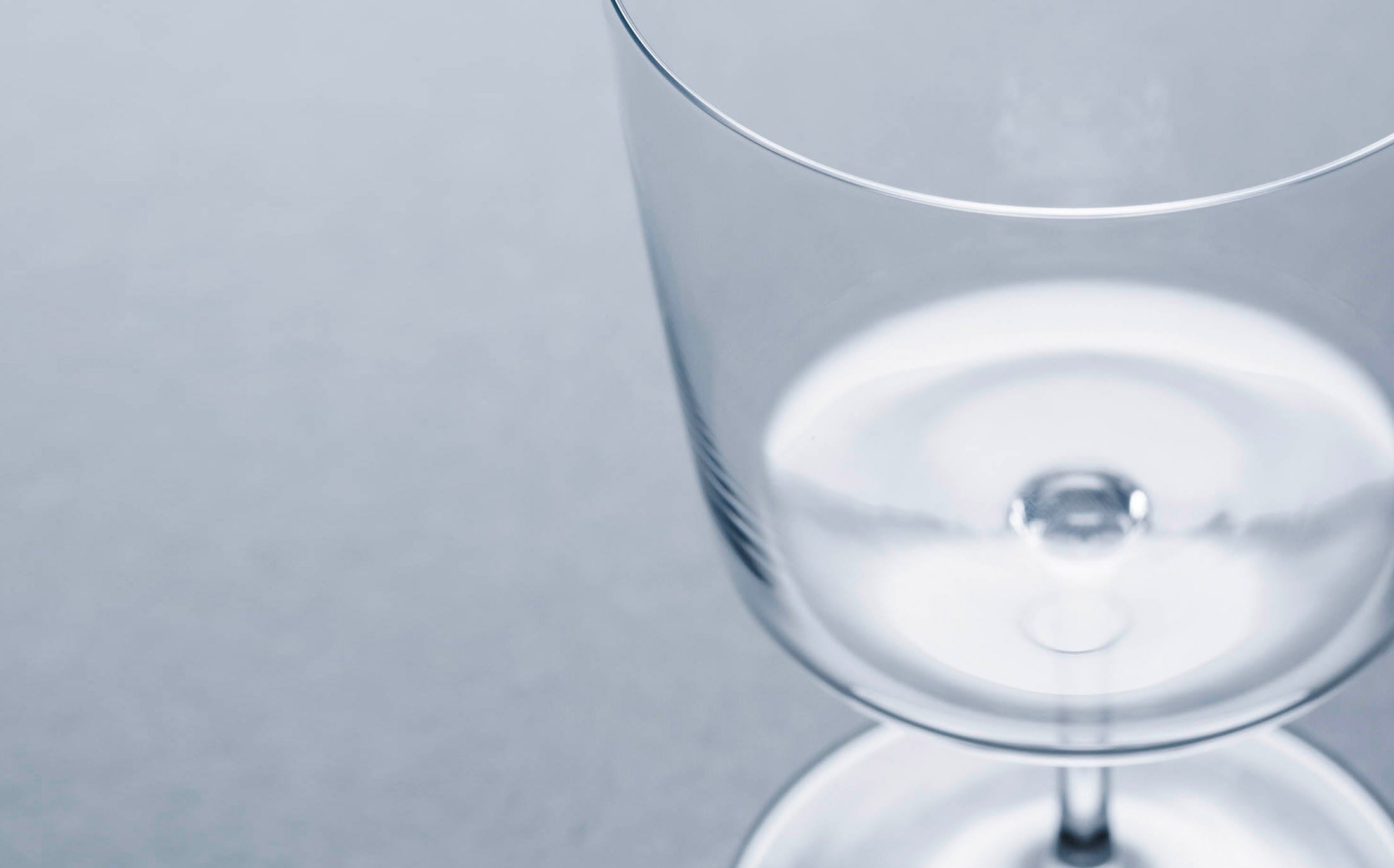 Raisin - Glass "Water"
