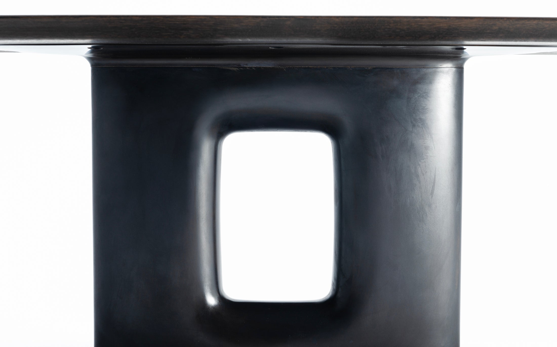 Sculpture casting bronze table - Tannin Black - Black stain