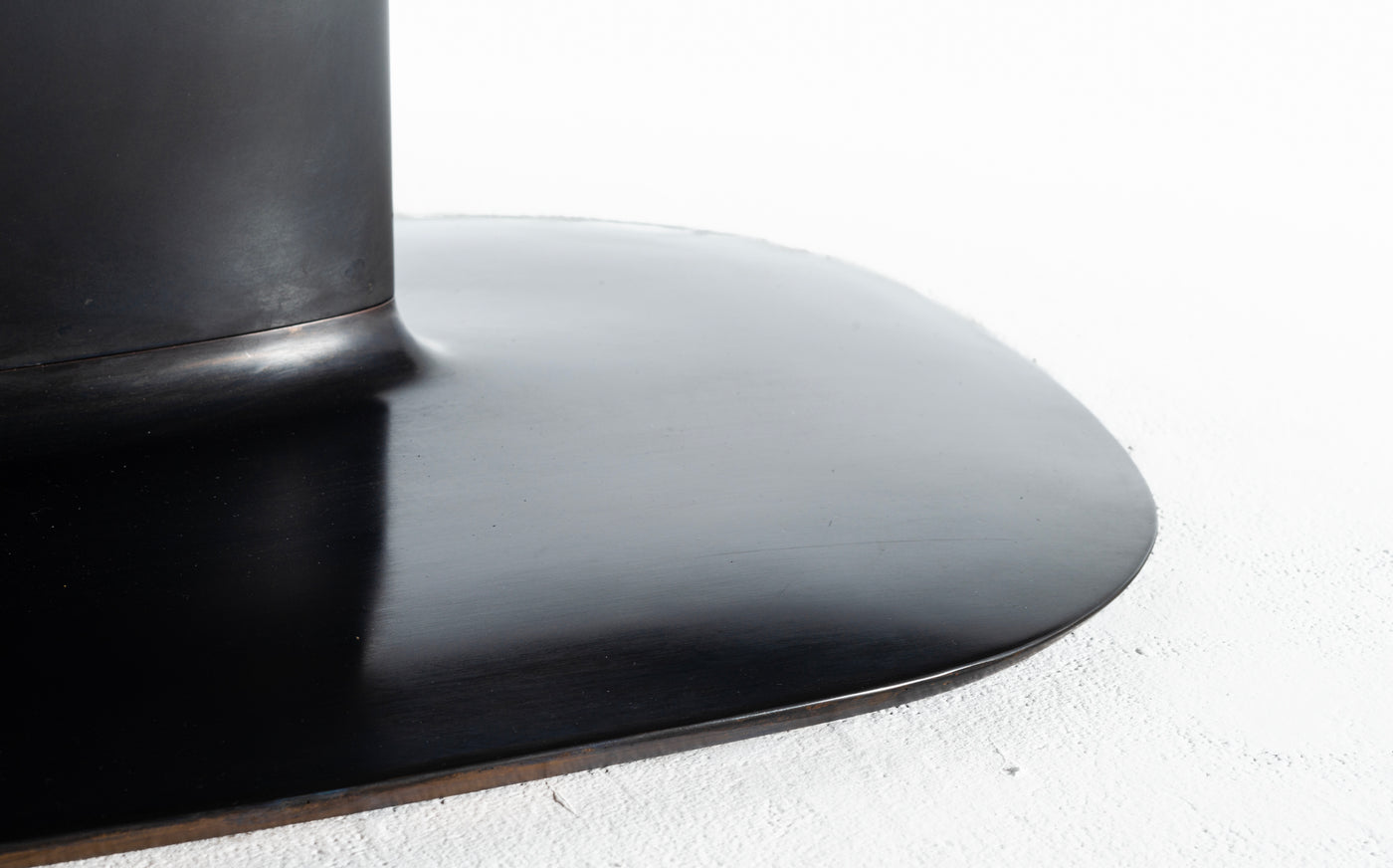 Sculpture casting bronze table