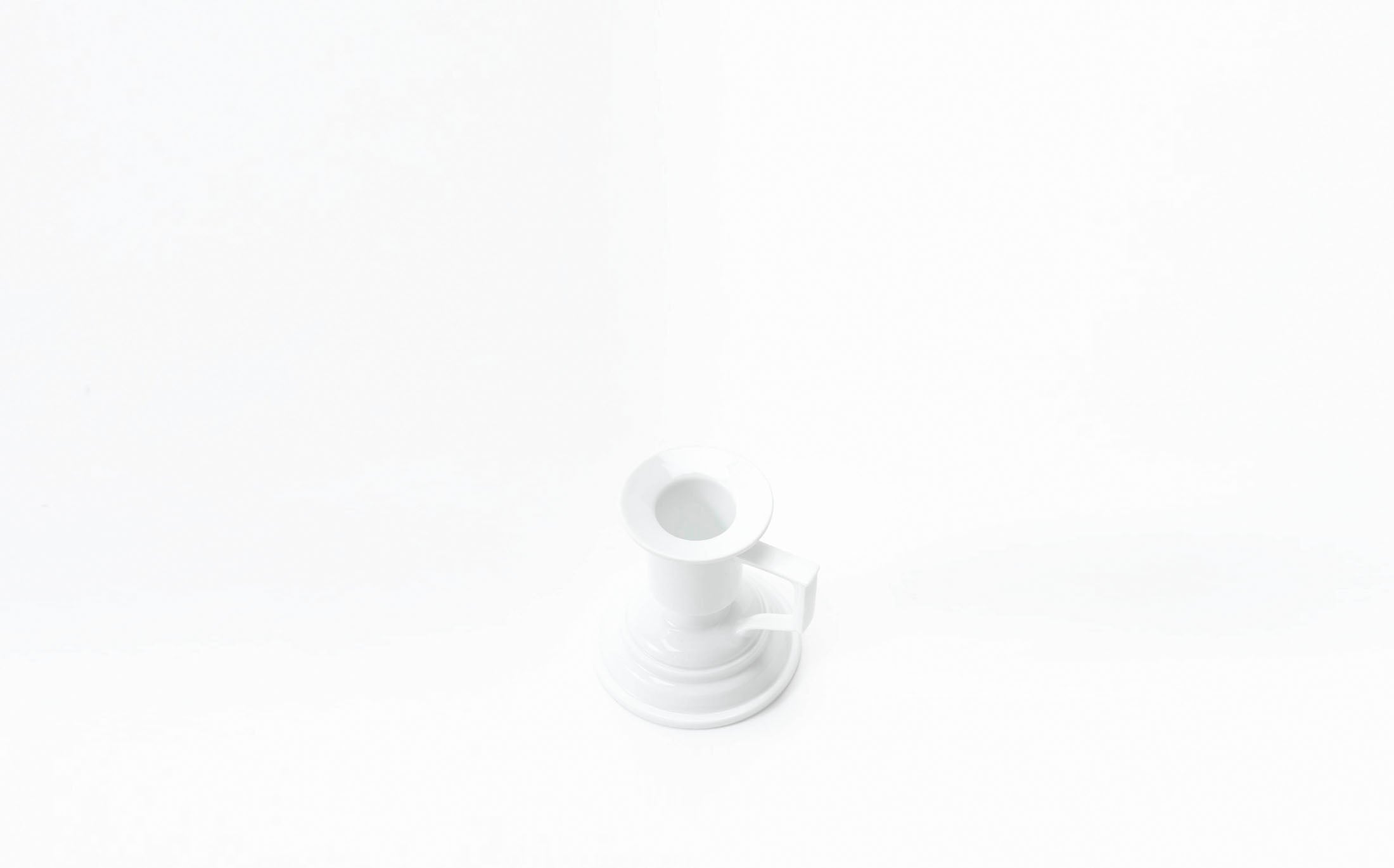 Tamaki - Porcelain White - Candle Stand D