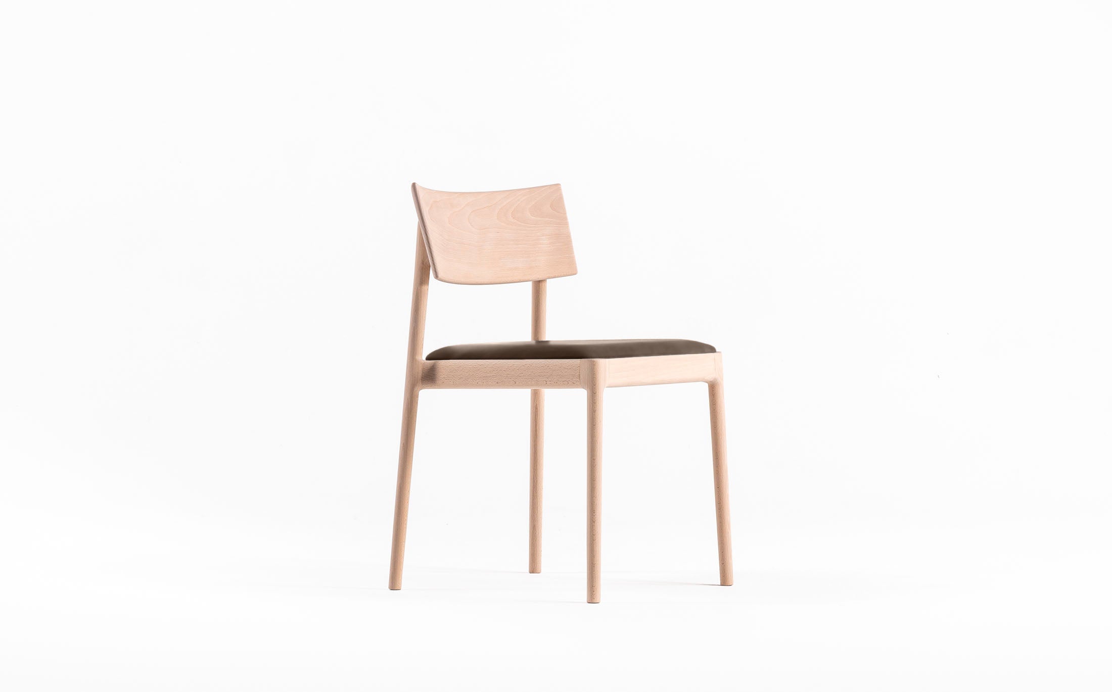 The stacking light chair #Seat materials_smooth leather 40103