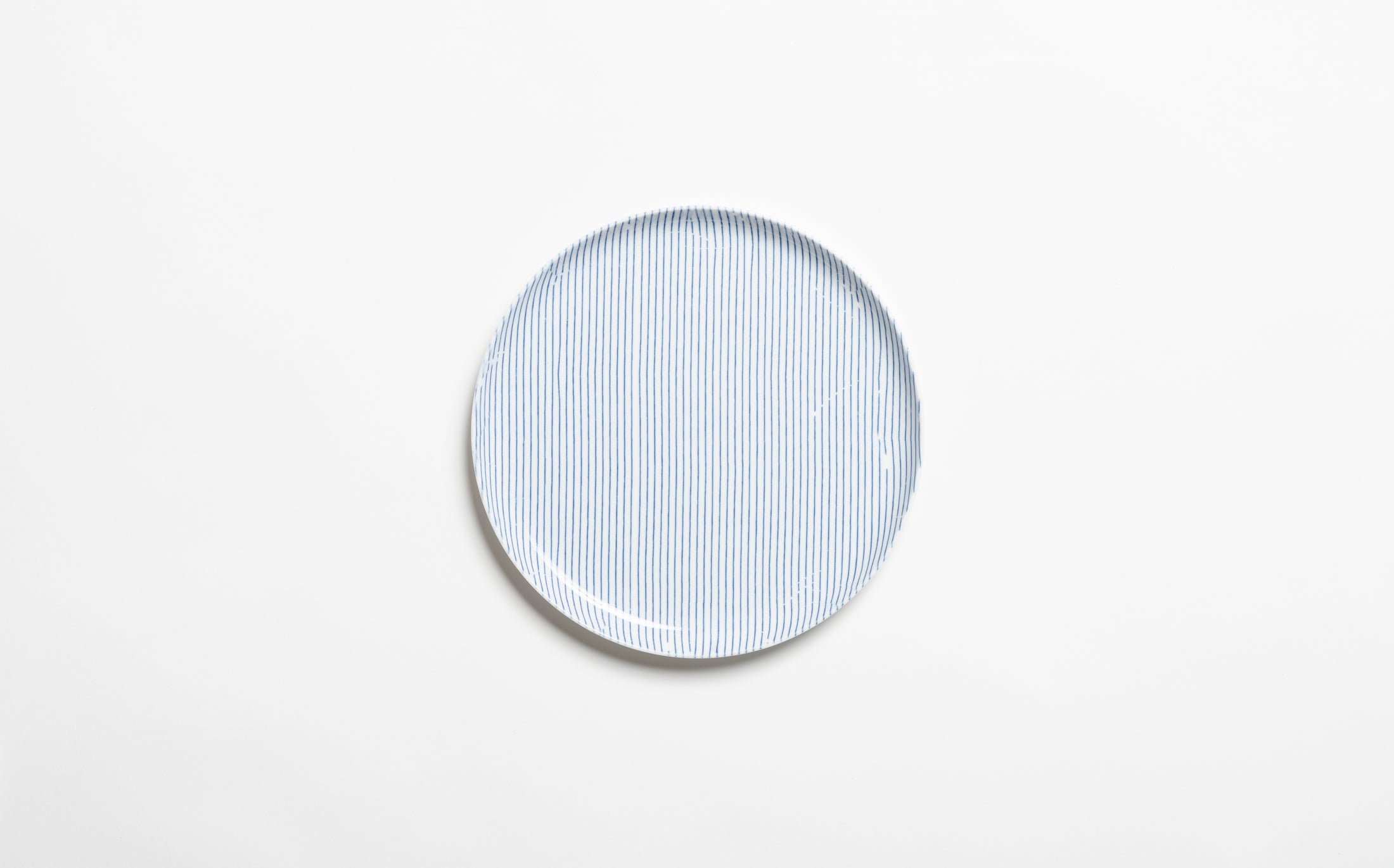 Yamabuki - Porcelain Stripe Blue - Round Plate